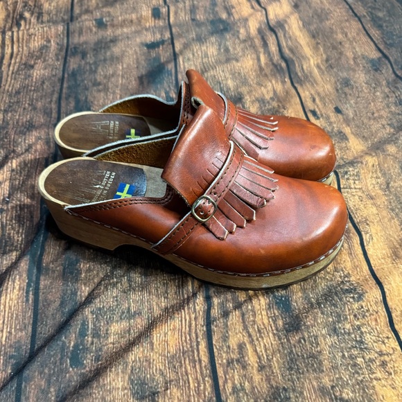 MIA Kiltie Leather Wooden Swedish Clogs in Brown EU 40 - Picture 4 of 11